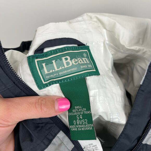 L.L. Bean Kids Trail Model Rain Jacket Black 4T - Picture 7 of 13